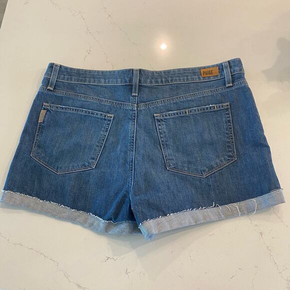 PAIGE Jimmy Jimmy Short Jean Shorts Size 32 - Picture 2 of 8